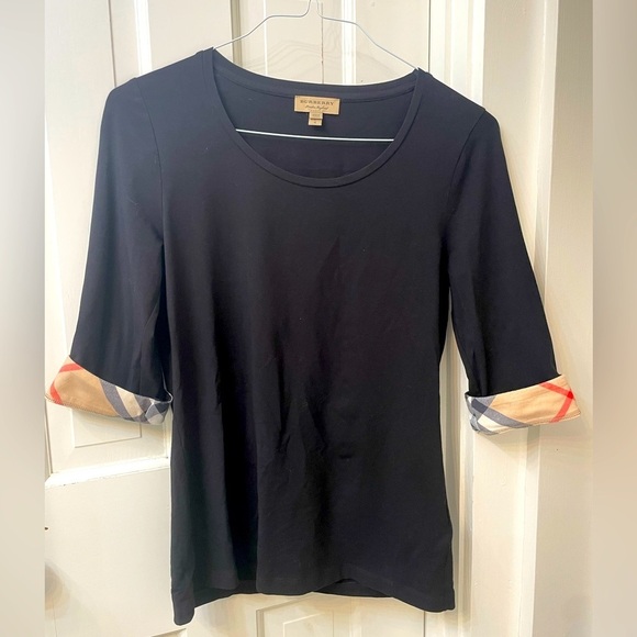 BURBERRY Scoop Neck Blouse w/Signature BURBERRY Pattern at bottom of 3/4 Sleeves - Picture 1 of 10